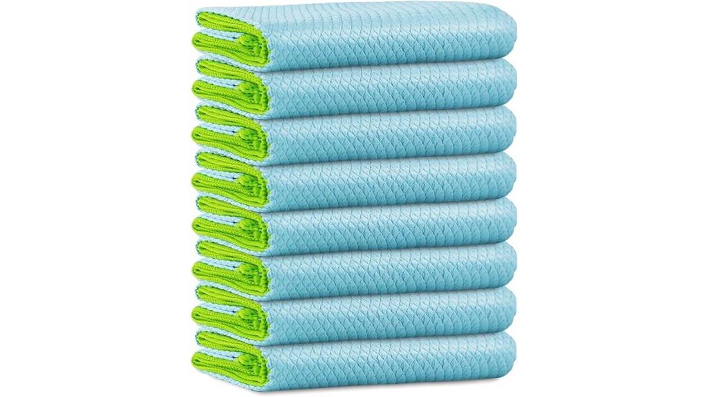 eight microfiber cleaning cloths