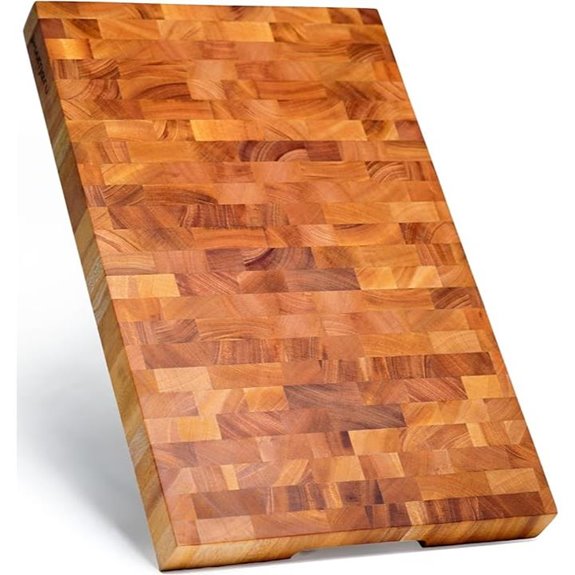 SHUMARU Mahogany Cutting Board with Non-Slip Feet